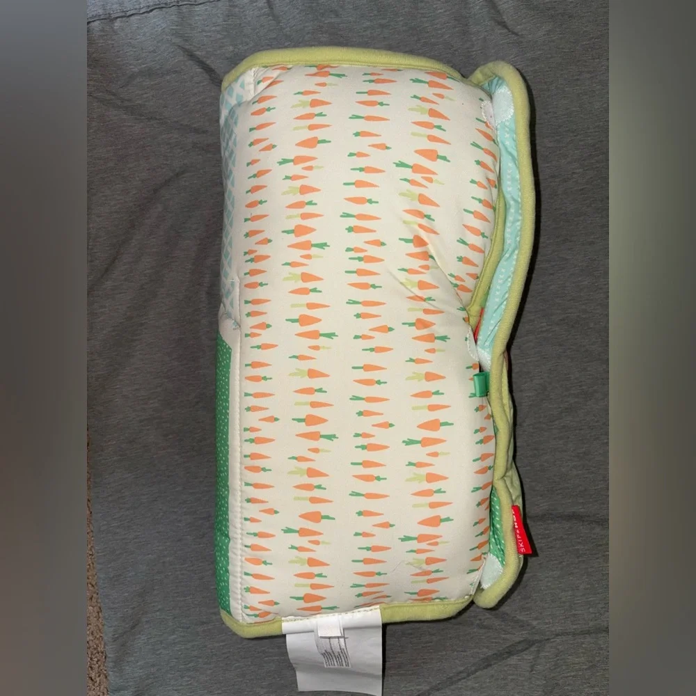 Skip Hop Farmstand Tummy Time Wedge - Picture 3 of 3